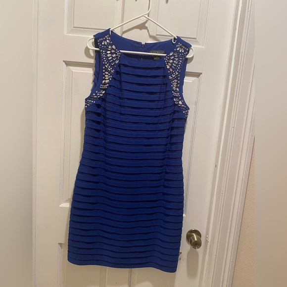 Jessica Howard Elegant Blue Sleeveless Dress - Picture 2 of 3
